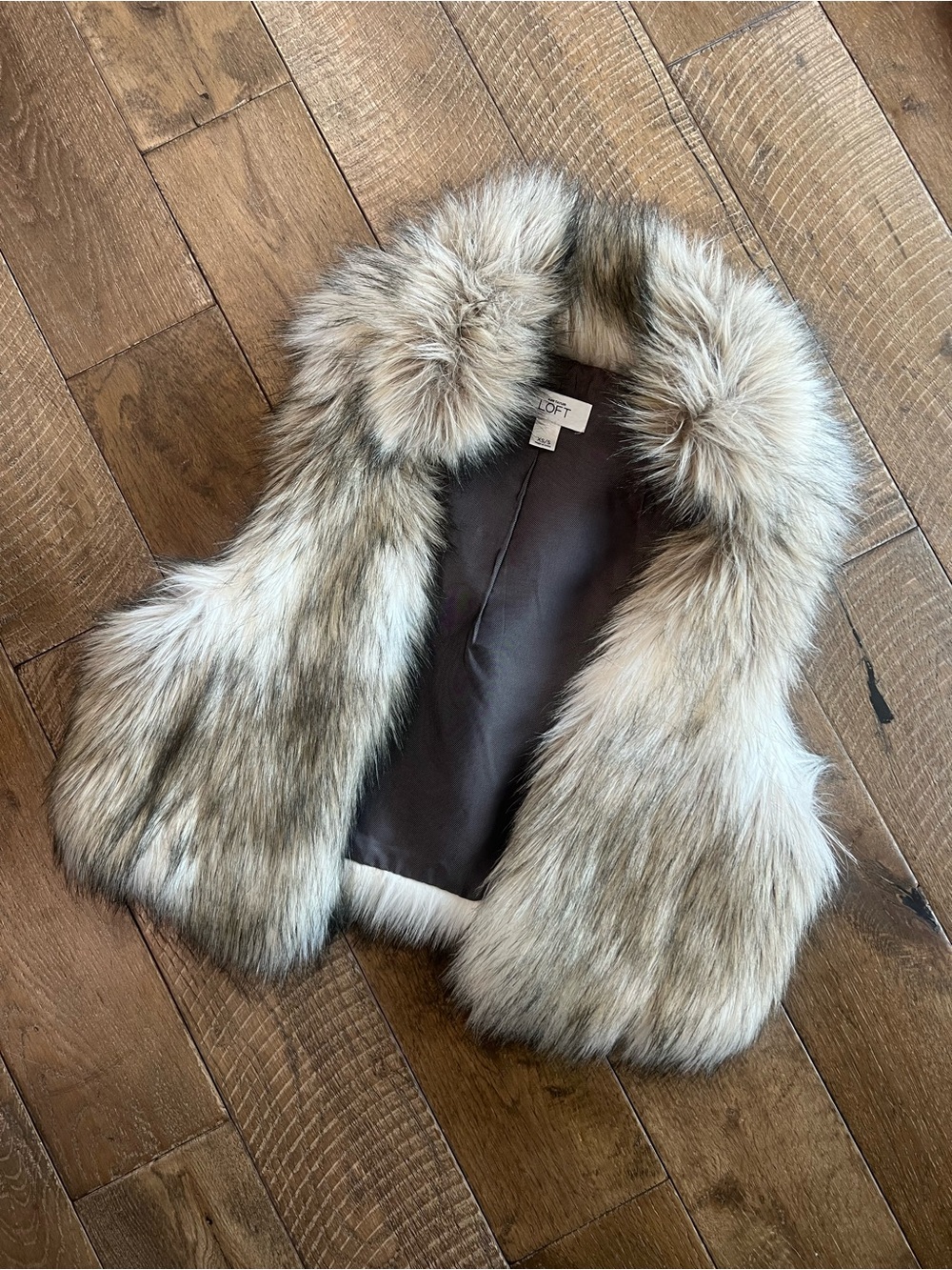 Ann Taylor LOFT Faux Fur Vest